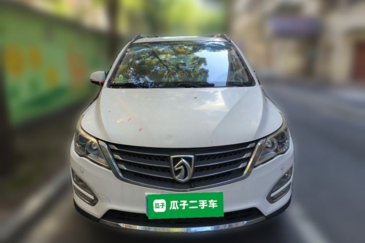 Used Baojun 560 2016 1.8L iAMT Luxury Model Front