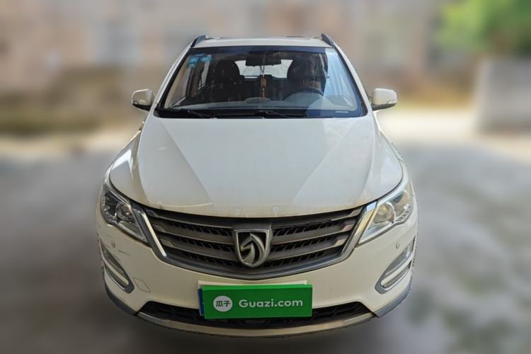 Used Baojun 560 2016 1.8L iAMT Luxury Model Front