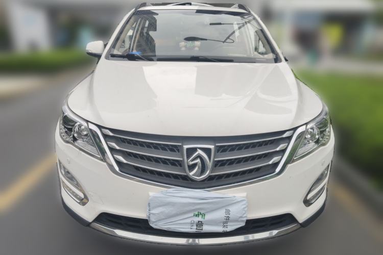 Used Baojun 560 2016 1.8L iAMT Luxury Model Front