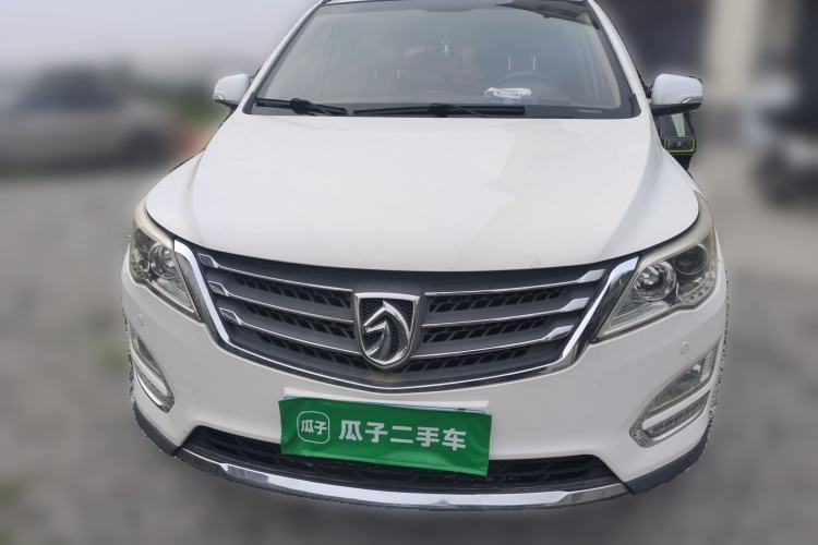 Used Baojun 560 2016 1.8L iAMT Luxury Model Front