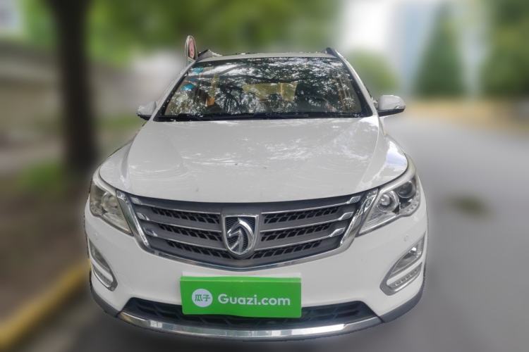 Used Baojun 560 2016 1.8L iAMT Luxury Model Front