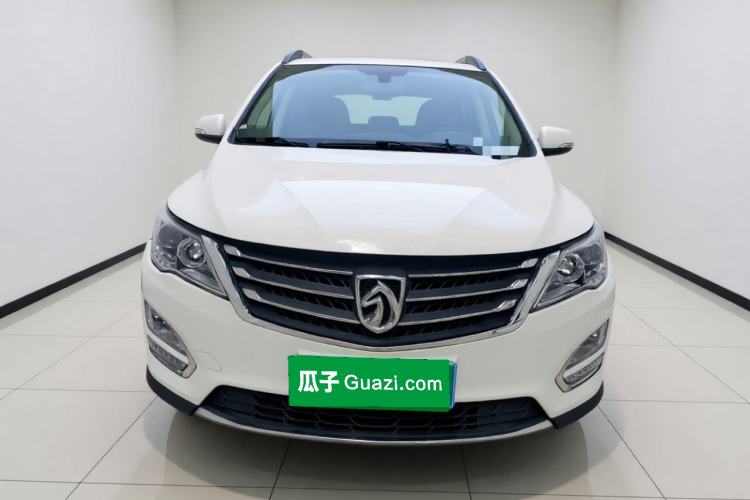 Used Baojun 560 2016 1.5T Manual Elite Edition Front