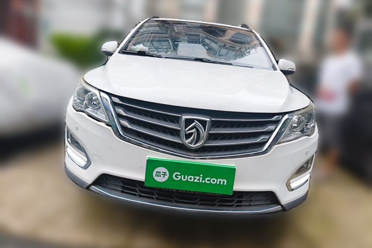 Used Baojun 560 2016 1.5T Manual Luxury Model Front