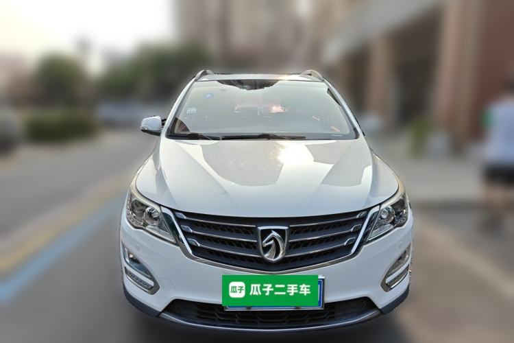 Used Baojun 560 2016 1.5T Manual Luxury Model Front