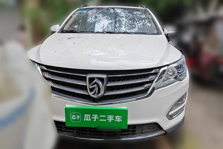 Used Baojun 560 2016 1.8L Manual Comfort Edition Front