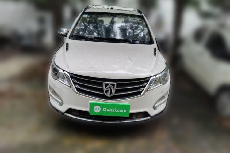 Used Baojun 560 2016 1.5T Manual Luxury Model Front