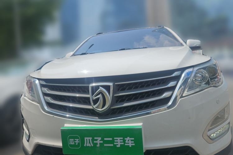 Used Baojun 560 2016 1.8L iAMT Luxury Model Front