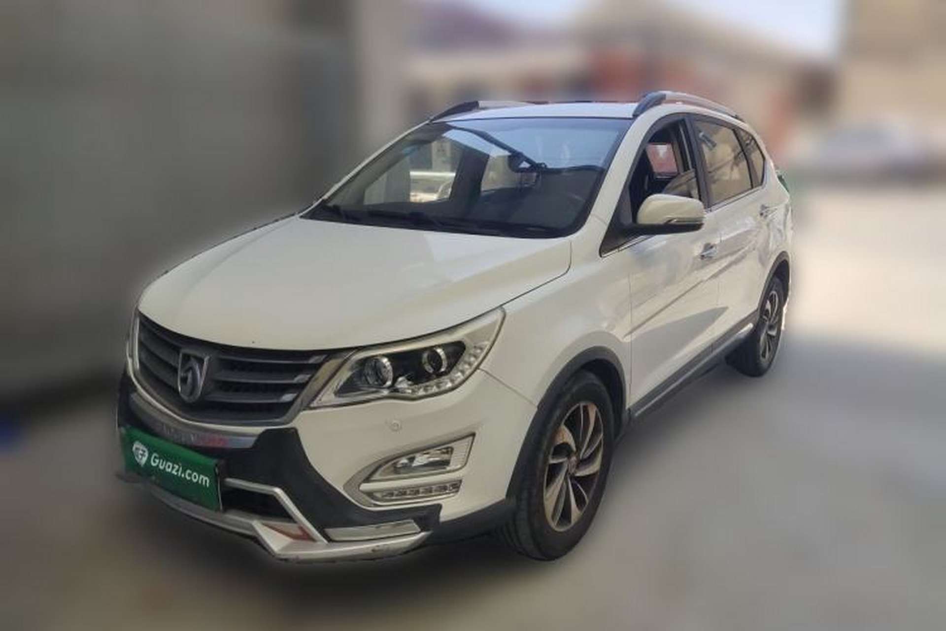 Used Baojun 560 2016 1.5T Manual Luxury Model Front Left 45 Deg
