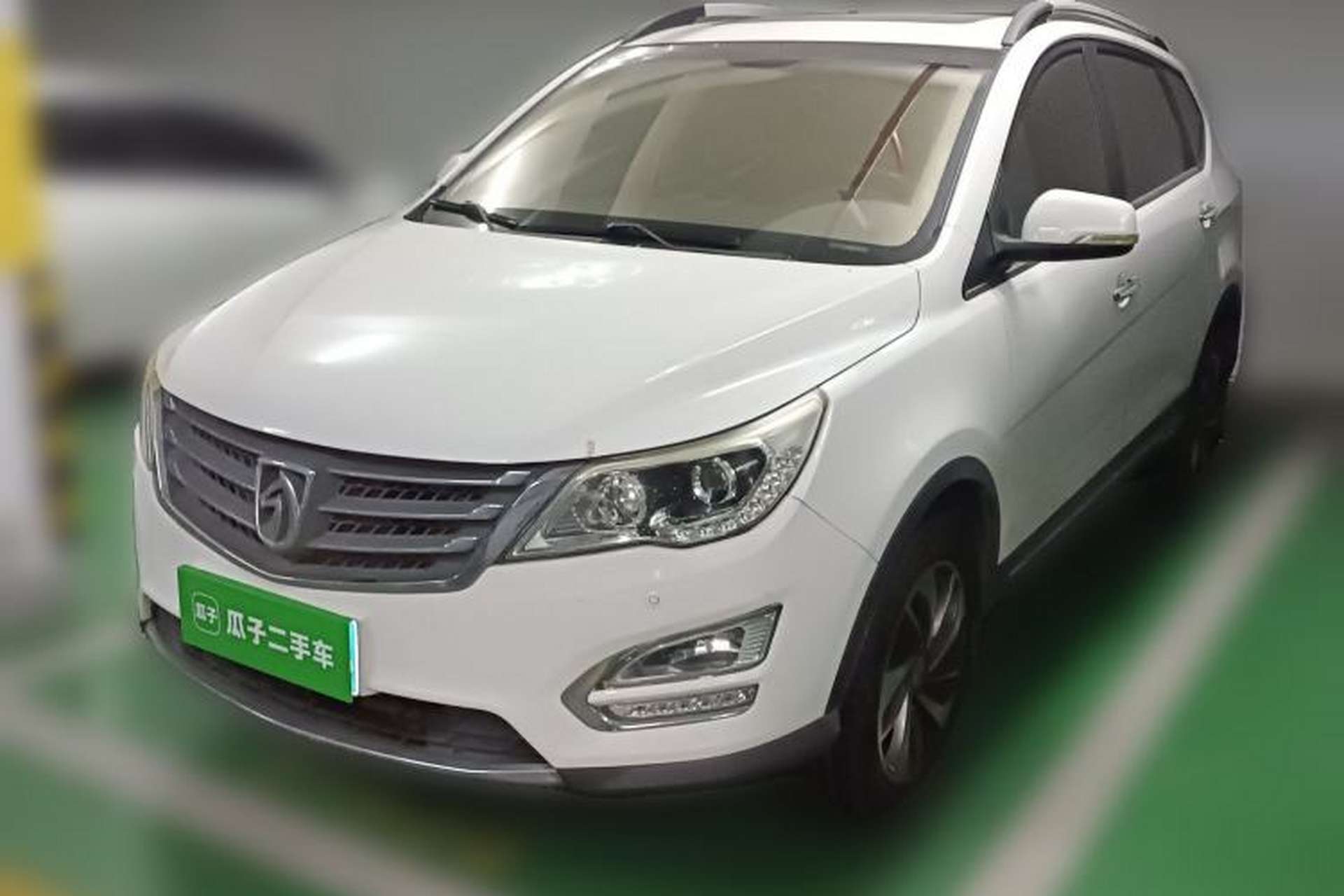 Used Baojun 560 2016 1.5T Manual Luxury Model Front Left 45 Deg