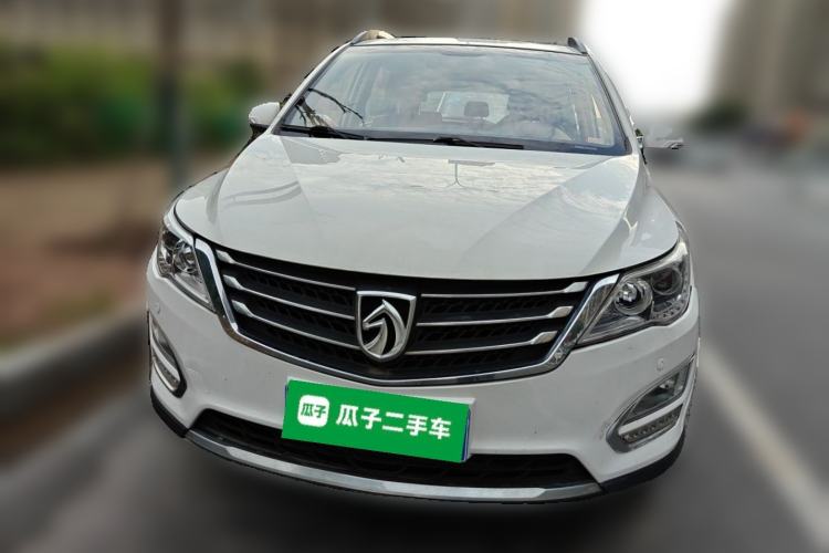 Used Baojun 560 2016 1.8L iAMT Luxury Model Front