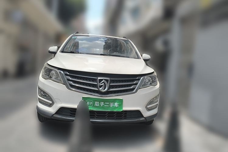 Used Baojun 560 2016 1.8L Manual Comfort Edition Front