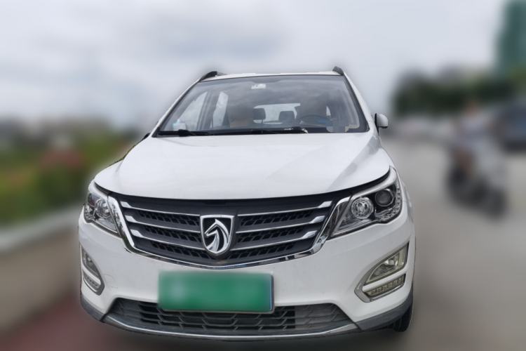 Used Baojun 560 2016 1.8L Manual Elite Edition Front