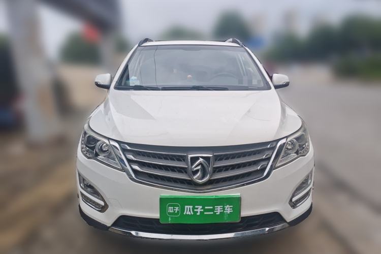 Used Baojun 560 2016 1.8L iAMT Elite Edition Front