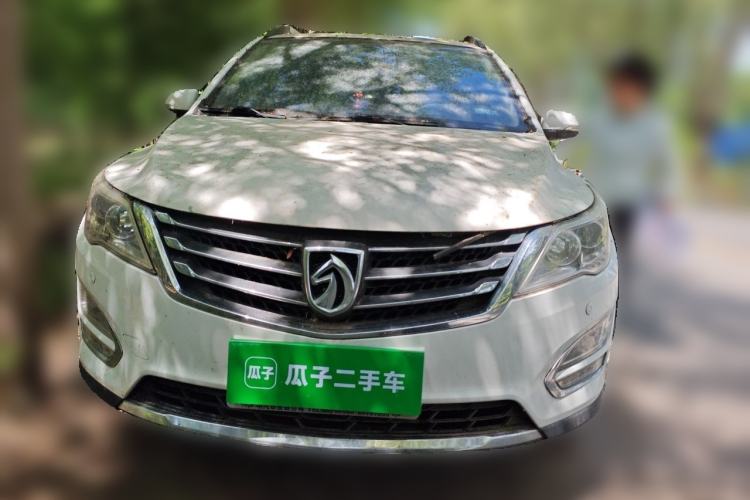 Used Baojun 560 2016 1.8L iAMT Luxury Model Front