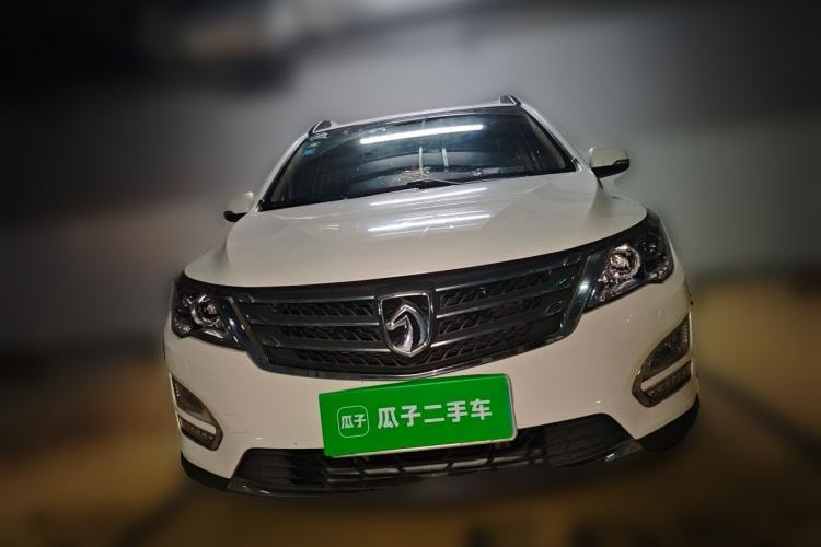 Used Baojun 560 2016 1.8L Manual Luxury Edition Front