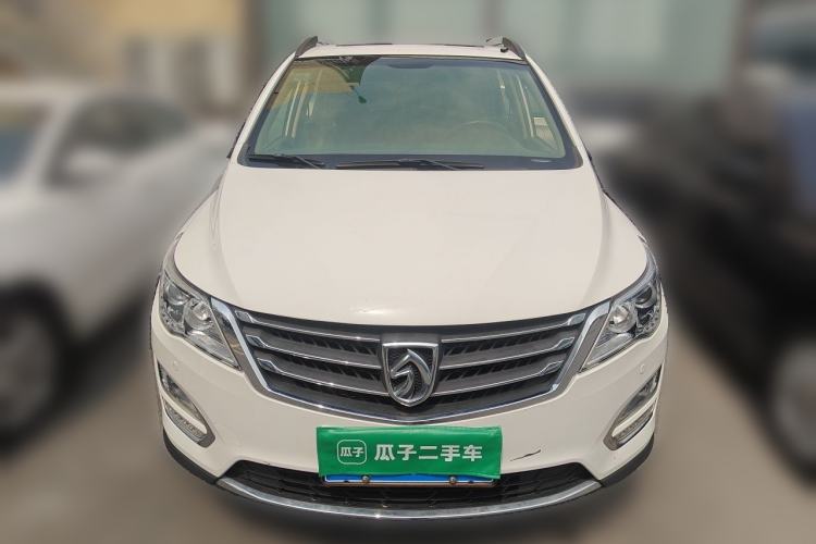 Used Baojun 560 2016 1.5T Manual Luxury Model Front