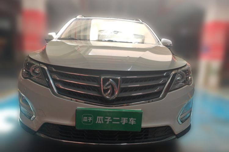 Used Baojun 560 2016 1.5T Manual Luxury Model Front