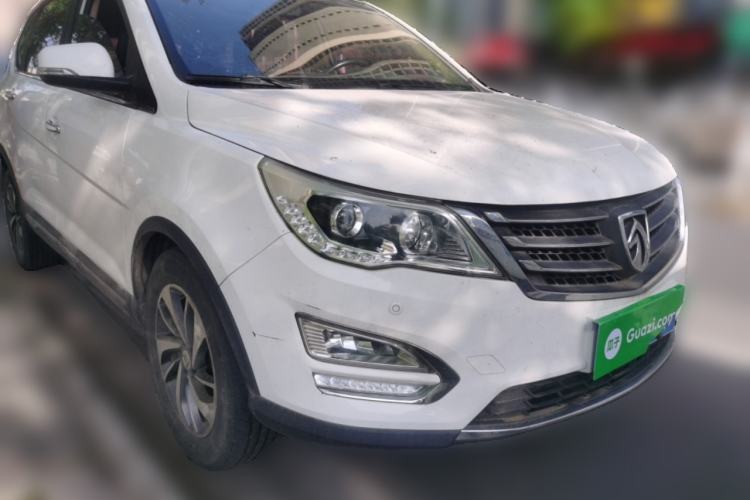 Used Baojun 560 2016 1.8L Manual Luxury Edition Front Right 45 Deg