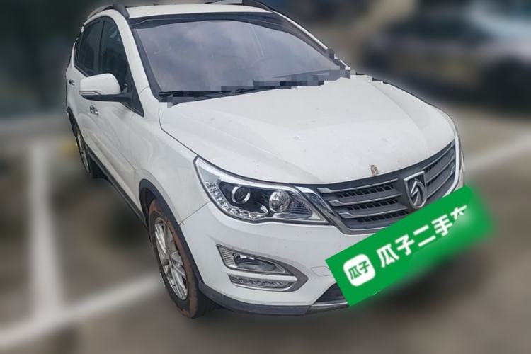 Used Baojun 560 2016 1.8L Manual Elite Edition Front Right 45 Deg
