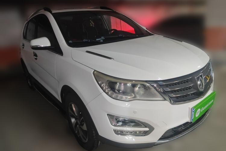 Used Baojun 560 2016 1.8L Manual Luxury Edition Front Right 45 Deg