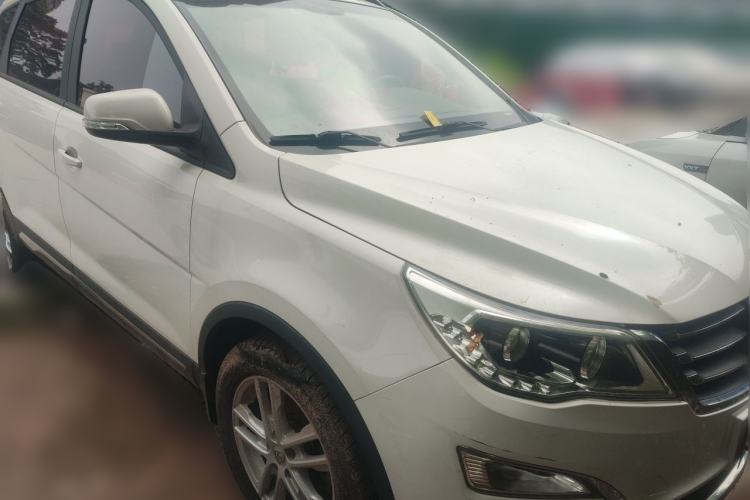 Used Baojun 560 2016 1.8L Manual Comfort Edition Front Right 45 Deg