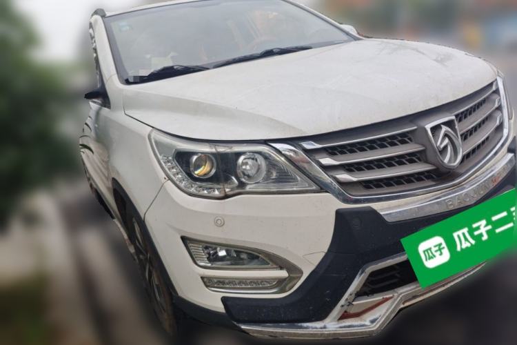 Used Baojun 560 2016 1.8L Manual Elite Edition Front Right 45 Deg