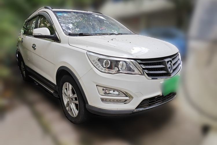 Used Baojun 560 2016 1.8L Manual Comfort Edition Front Right 45 Deg