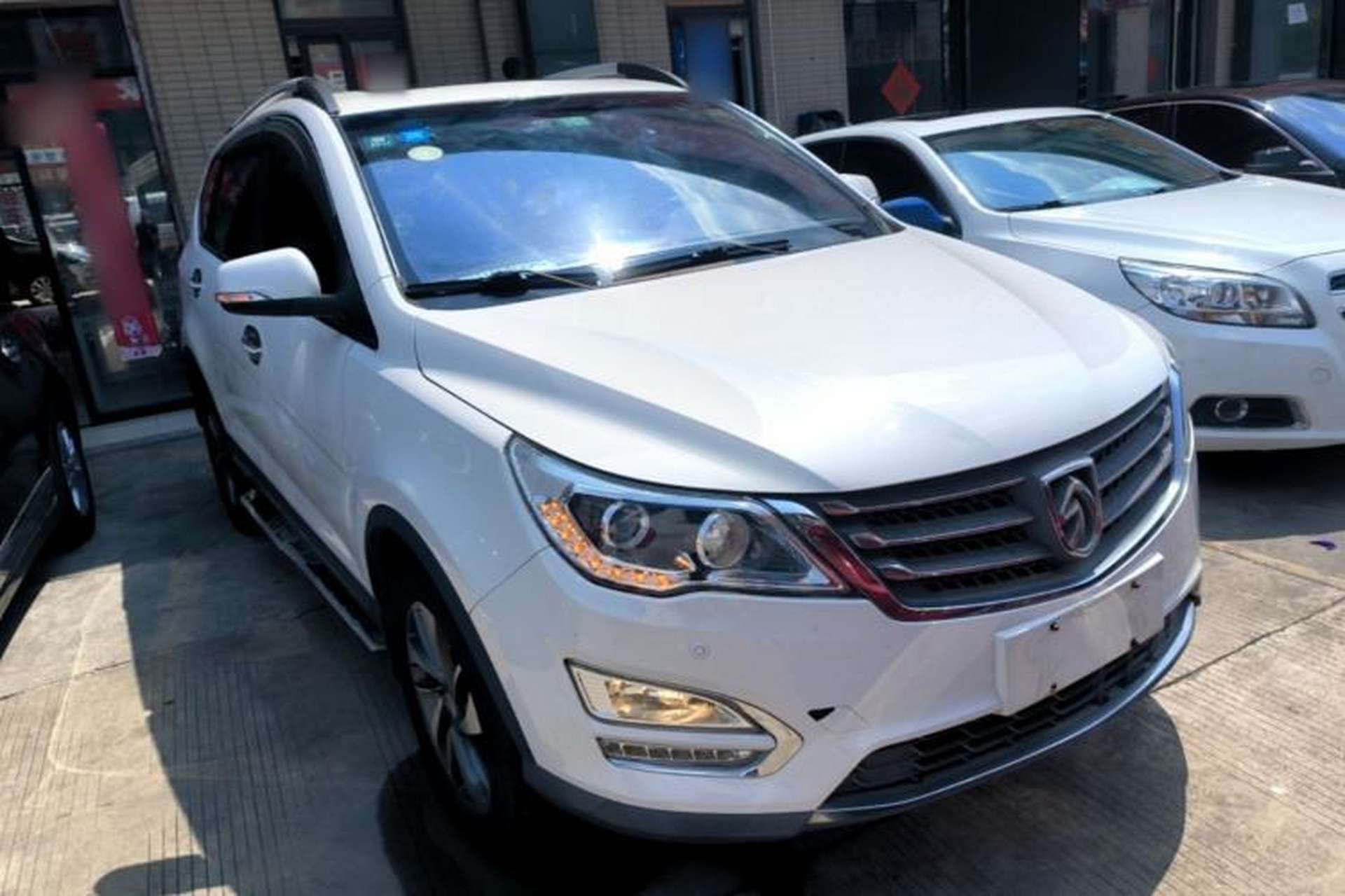 Used Baojun 560 2016 1.5T Manual Luxury Model Front Right 45 Deg