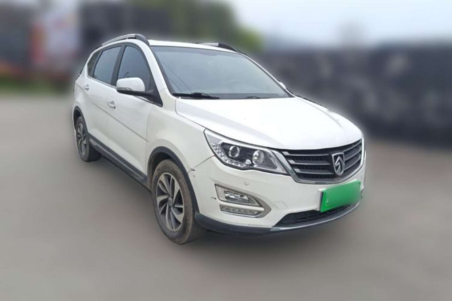 Used Baojun 560 2016 1.8L Manual Luxury Edition Front Right 45 Deg