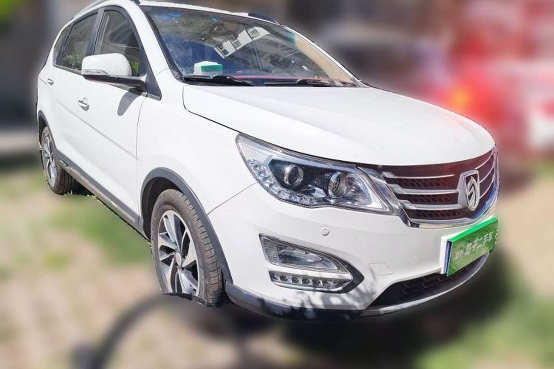 Used Baojun 560 2016 1.5T Manual Luxury Model Front Right 45 Deg