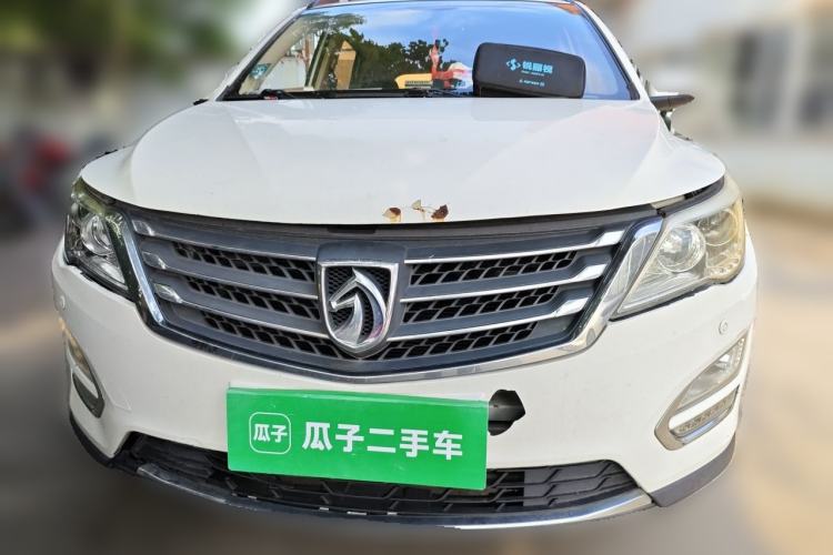 Used Baojun 560 2016 1.8L Manual Luxury Edition Front
