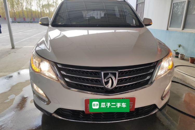 Used Baojun 560 2016 1.5T Manual Luxury Model Front