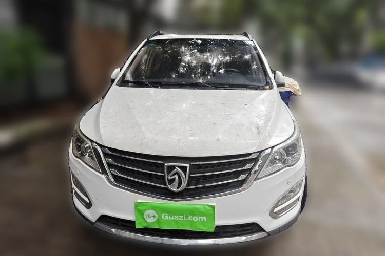 Used Baojun 560 2016 1.8L iAMT Luxury Model Front