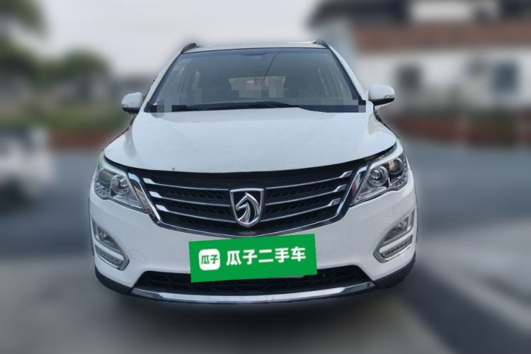 Used Baojun 560 2016 1.5T Manual Comfort Edition Front