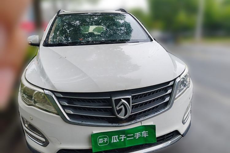Used Baojun 560 2016 1.8L iAMT Luxury Model Front
