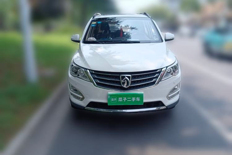 Used Baojun 560 2016 1.8L iAMT Luxury Model Front