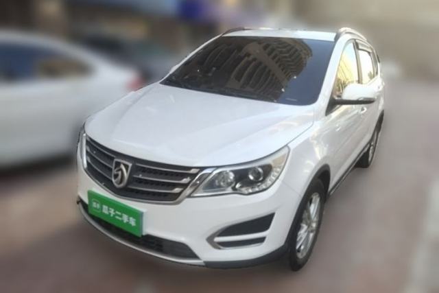 Used Baojun 560 2016 1.8L Manual Value Edition