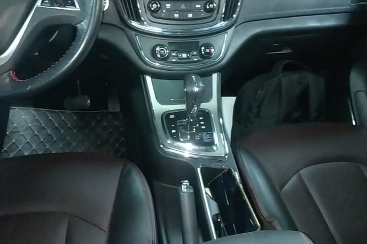 Used Baojun 560 2016 1.8L iAMT Luxury Model Gear Lever