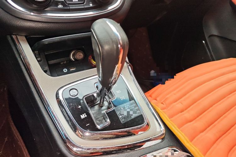 Used Baojun 560 2016 1.8L iAMT Elite Edition Gear Lever