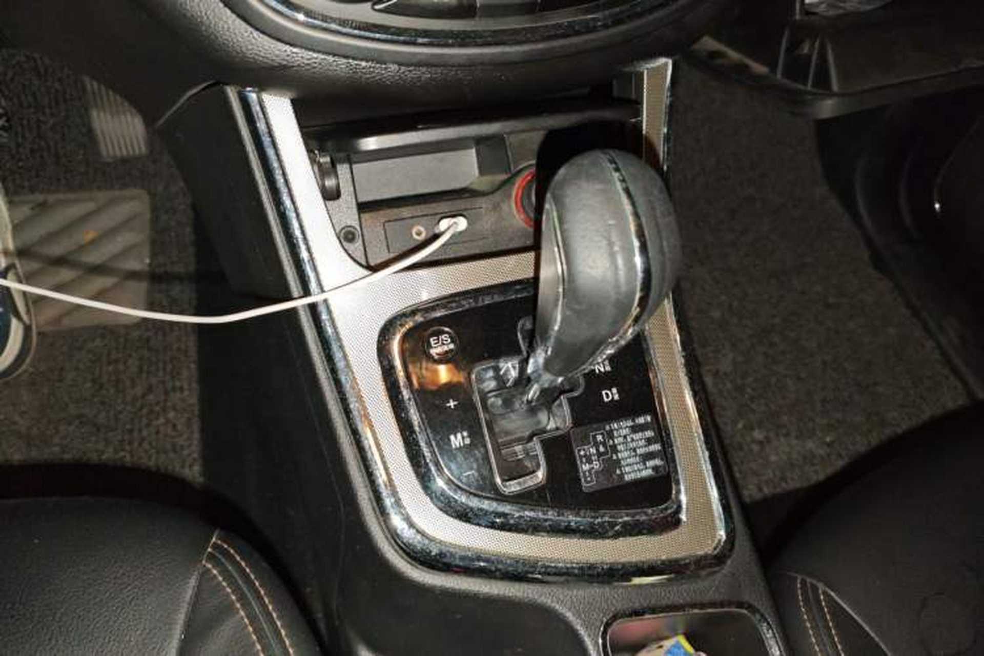 Used Baojun 560 2016 1.8L iAMT Elite Edition Gear Lever