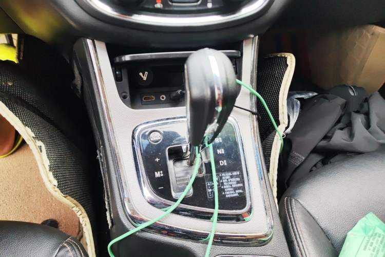 Used Baojun 560 2016 1.8L iAMT Elite Edition Gear Lever