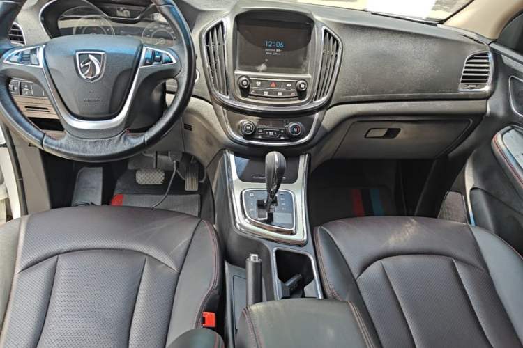 Used Baojun 560 2016 1.8L iAMT Luxury Model Gear Lever