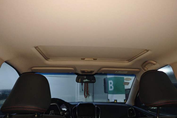 Used Baojun 560 2016 1.8L Manual Luxury Edition Headliner
