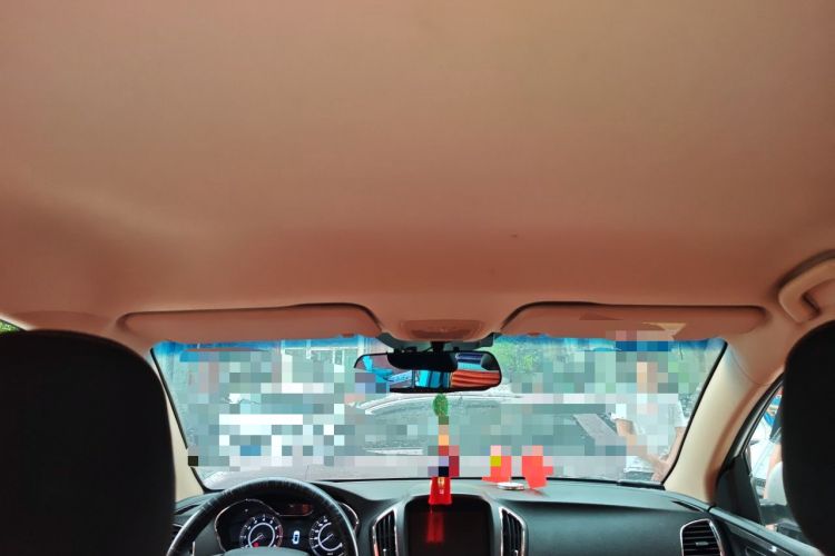 Used Baojun 560 2016 1.8L iAMT Elite Edition Headliner