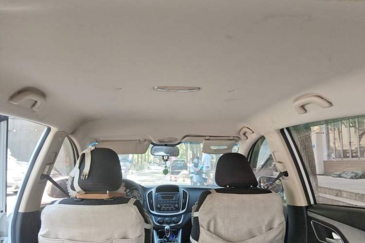 Used Baojun 560 2016 1.5T Manual Comfort Edition Headliner