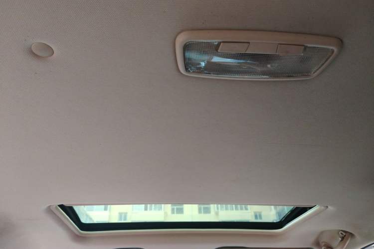 Used Baojun 560 2016 1.8L Manual Luxury Edition Headliner
