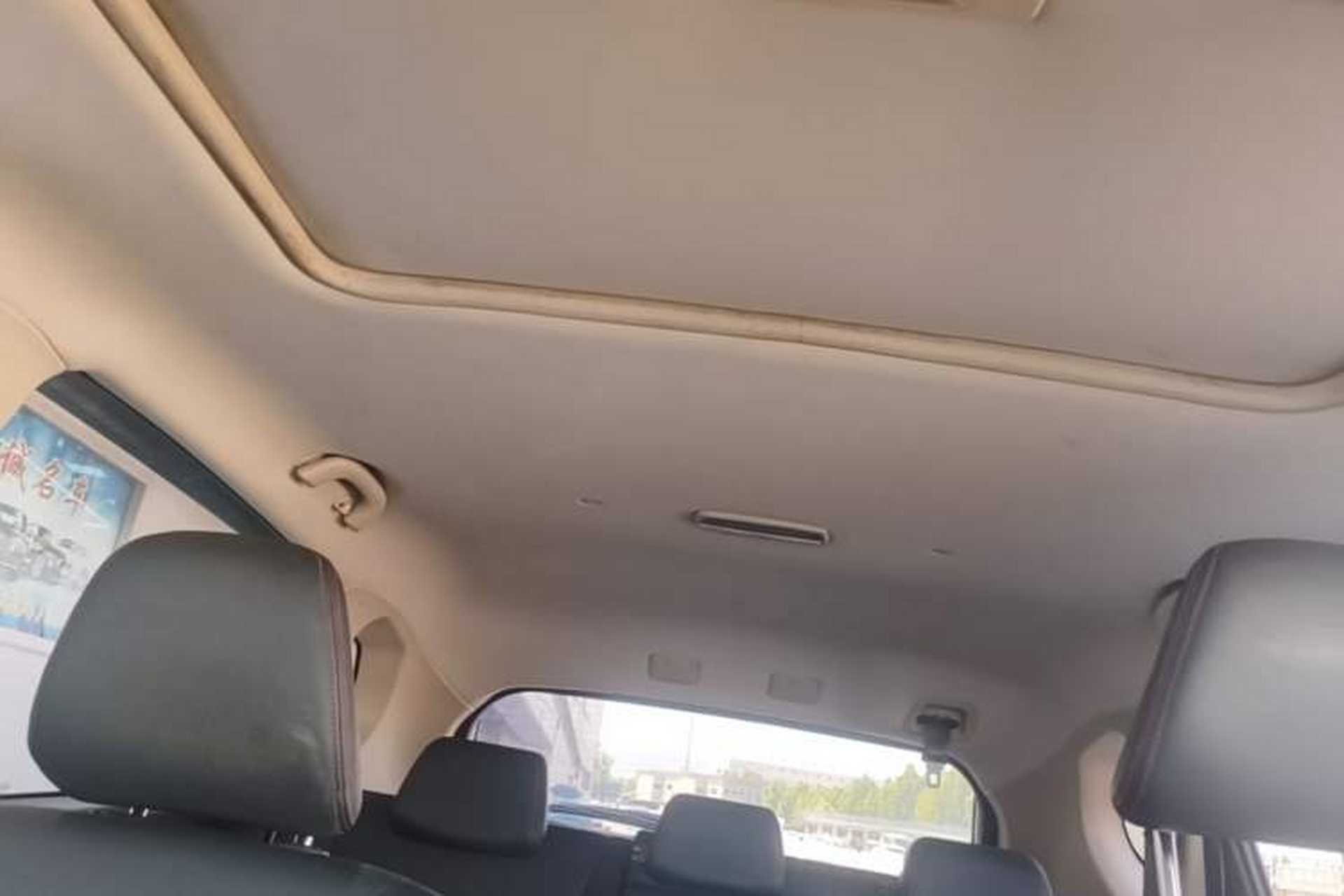 Used Baojun 560 2016 1.8L iAMT Luxury Model Headliner