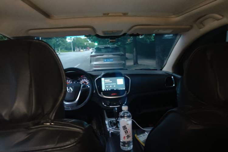 Used Baojun 560 2016 1.8L iAMT Luxury Model Headliner