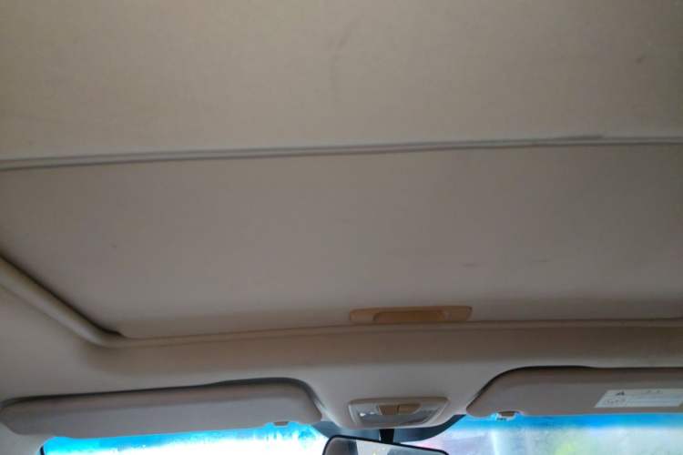 Used Baojun 560 2016 1.8L iAMT Luxury Model Headliner
