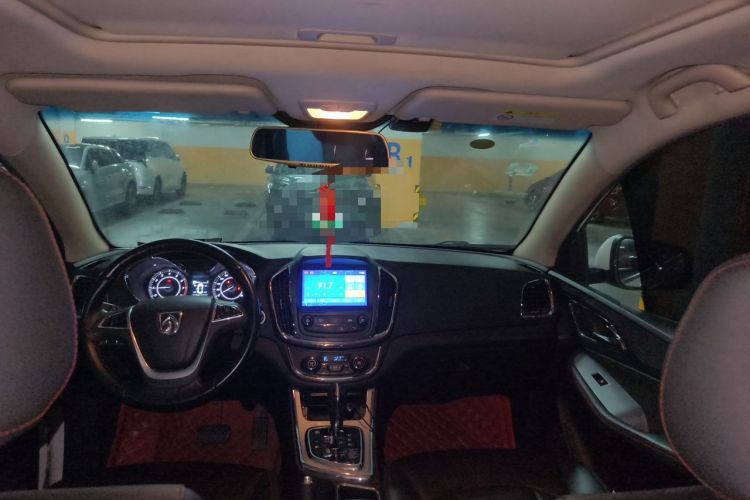 Used Baojun 560 2016 1.8L iAMT Luxury Model Headliner
